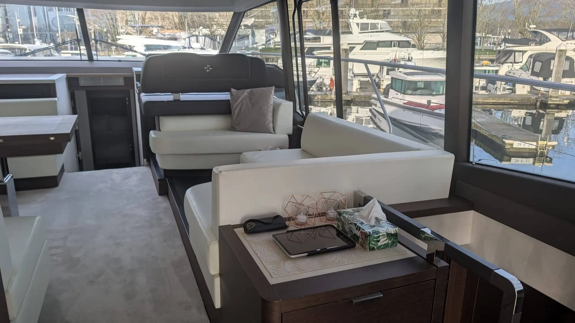 Pre-Owned 2022 Prestige 590 Fly for Sale | Vancouver, BC | M&P Yacht Centre | 697bac93f6038689a0043c9e