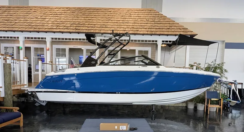 2026 Cobalt R60 Boat