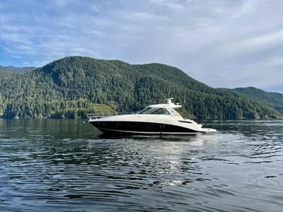 Pre-Owned 2012 Sea ray 450 Sundancer for Sale | Vancouver, BC | M&P Yacht Centre | 67a6cb87b65a37a06e0243ef