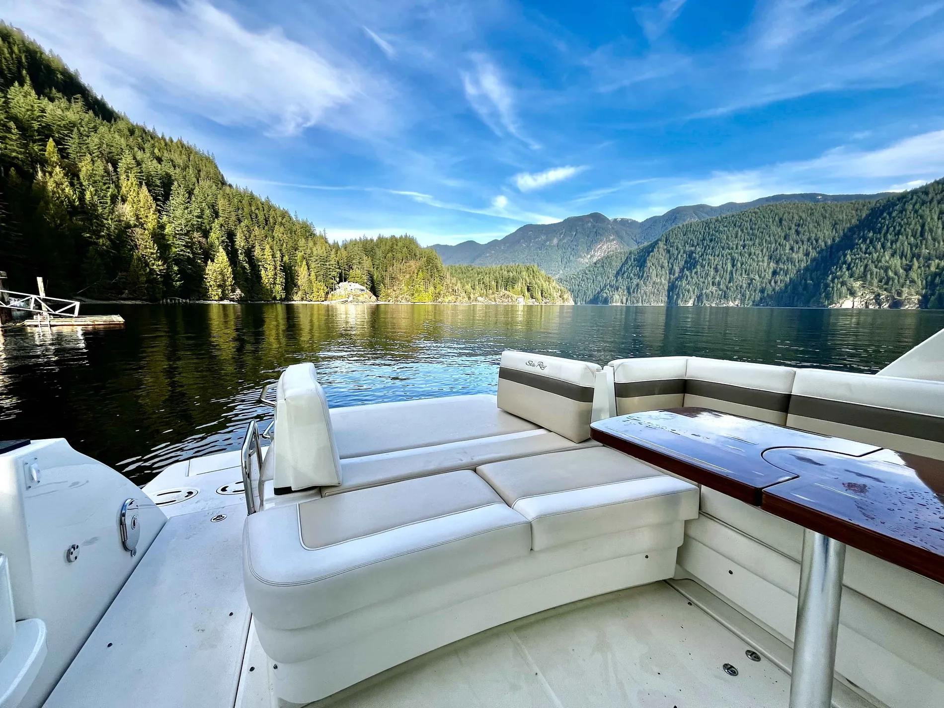 Pre-Owned 2012 Sea ray 450 Sundancer for Sale | Vancouver, BC | M&P Yacht Centre | 67a6cb87b65a37a06e0243ef