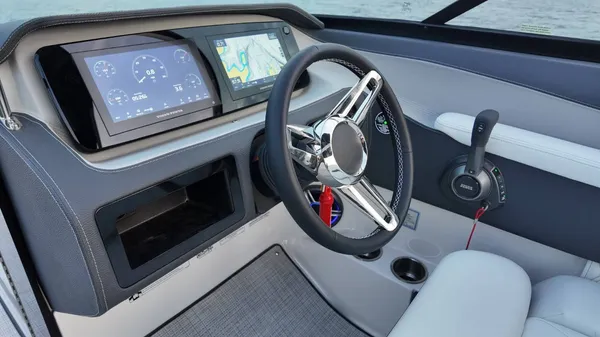 2026 Regal LS6 SURF-32