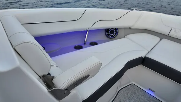 2026 Regal LS6 SURF-18