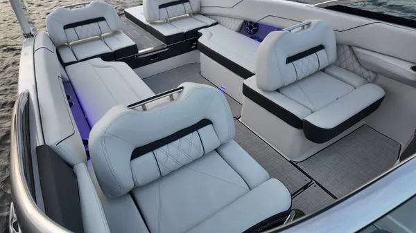 2026 Regal LS6 SURF-29