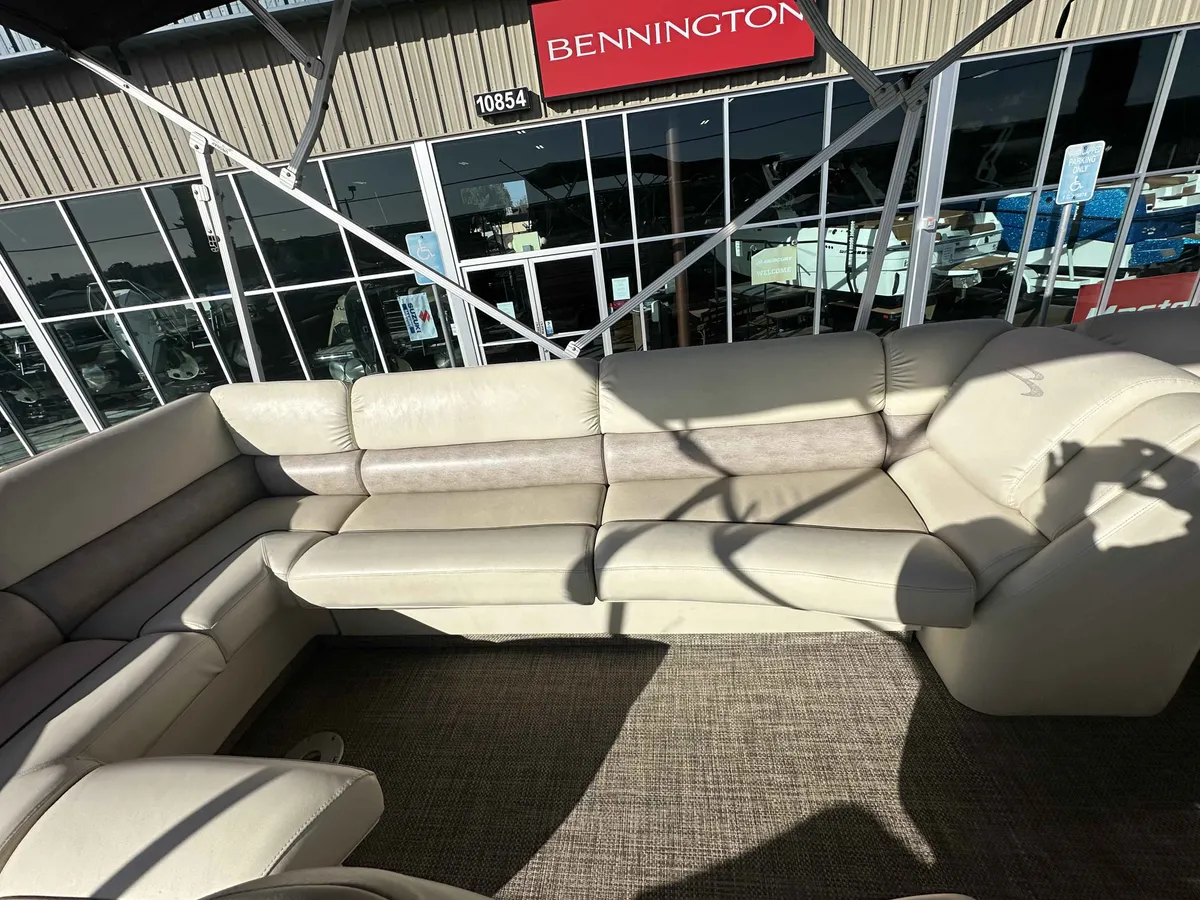 2013 Bennington 2550 RCL ESP-6