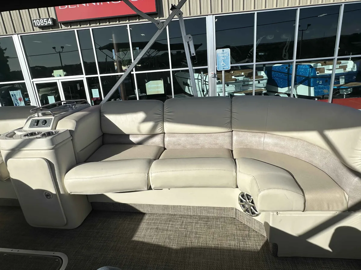 2013 Bennington 2550 RCL ESP-15