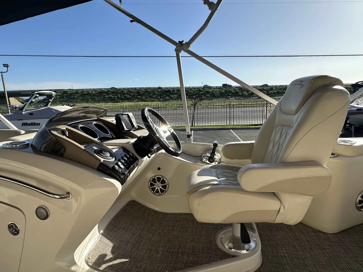 2013 Bennington 2550 RCL ESP-18