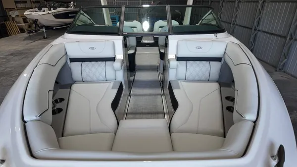 2026 Regal LS4-31