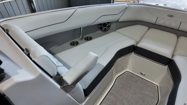 2026 Regal LS4-22