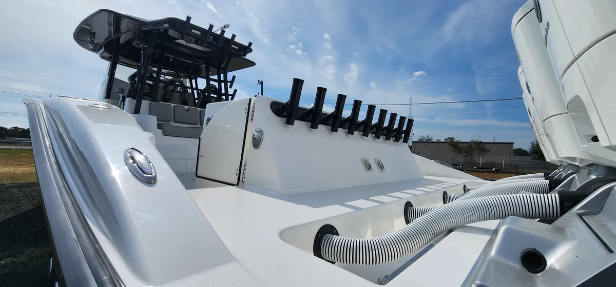 2025 Cape horn 47 CC