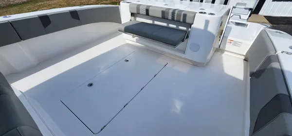2025 Cape horn 47 CC