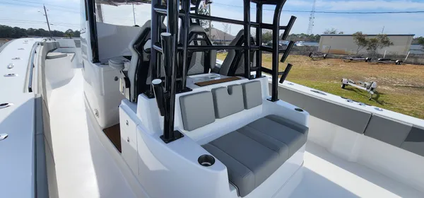 2025 Cape horn 47 CC
