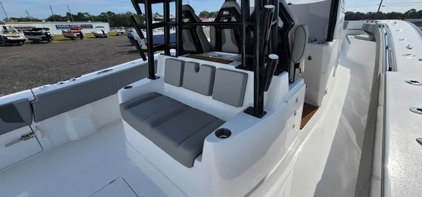 2025 Cape horn 47 CC