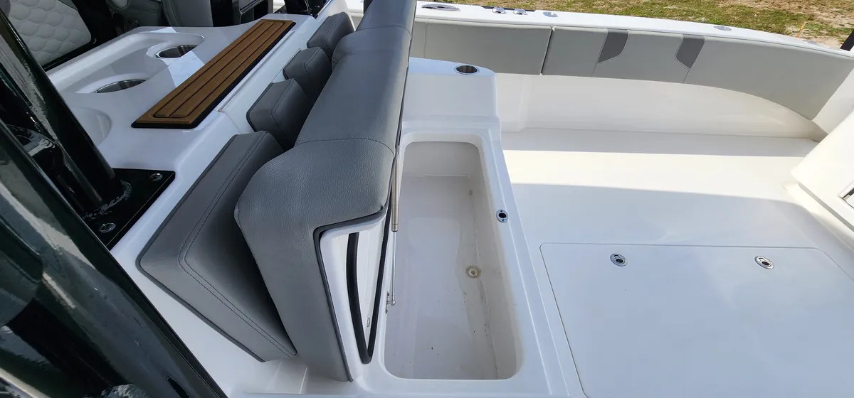 2025 Cape horn 47 CC