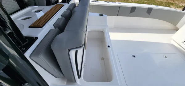 2025 Cape horn 47 CC