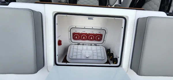 2025 Cape horn 47 CC