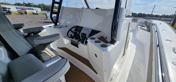 2025 Cape horn 47 CC