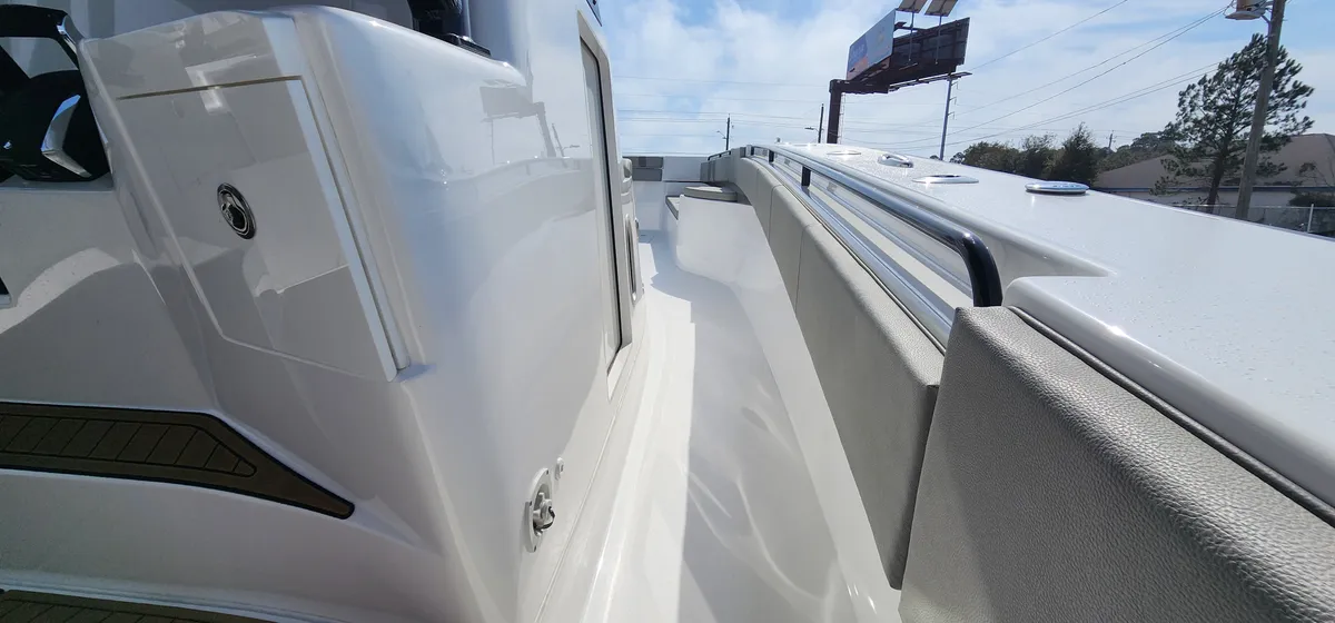 2025 Cape horn 47 CC
