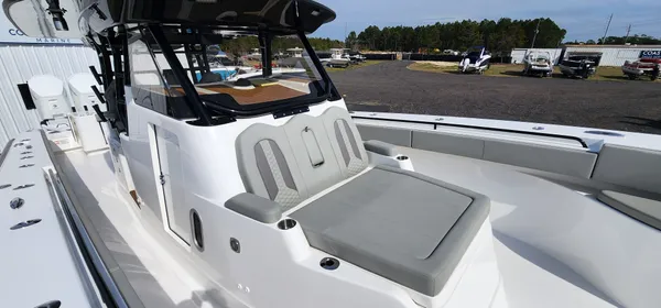2025 Cape horn 47 CC