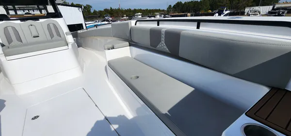 2025 Cape horn 47 CC