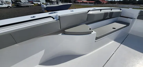 2025 Cape horn 47 CC