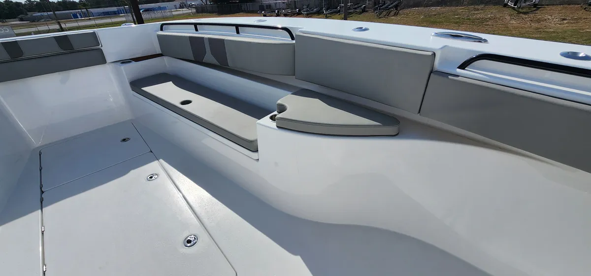 2025 Cape horn 47 CC