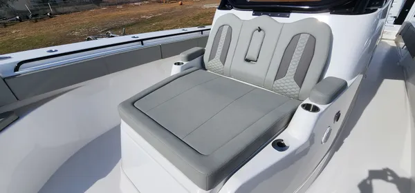 2025 Cape horn 47 CC