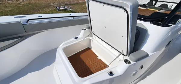 2025 Cape horn 47 CC