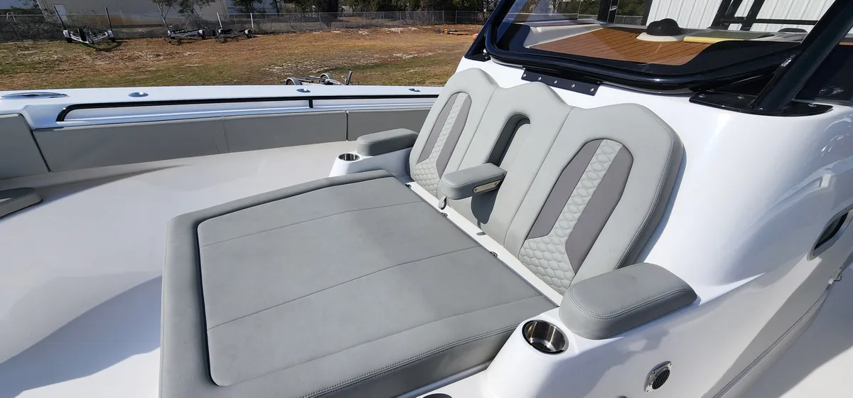 2025 Cape horn 47 CC