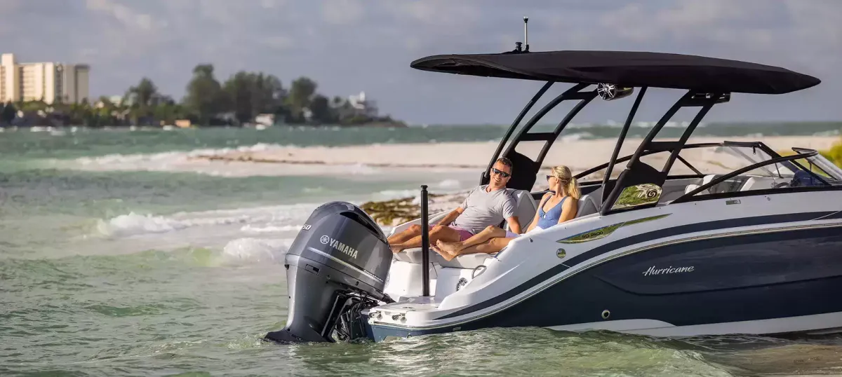 2026 Hurricane SunDeck SD 2600 OB