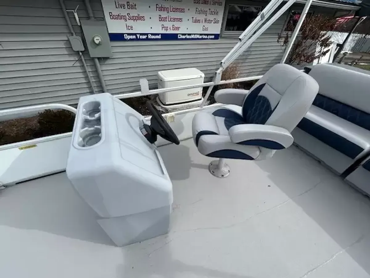 dummy-boat-img