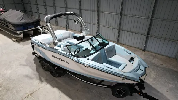 2026 Mastercraft NXT22-19