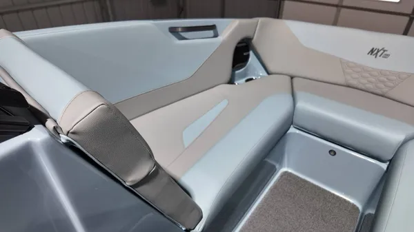 2026 Mastercraft NXT22-27