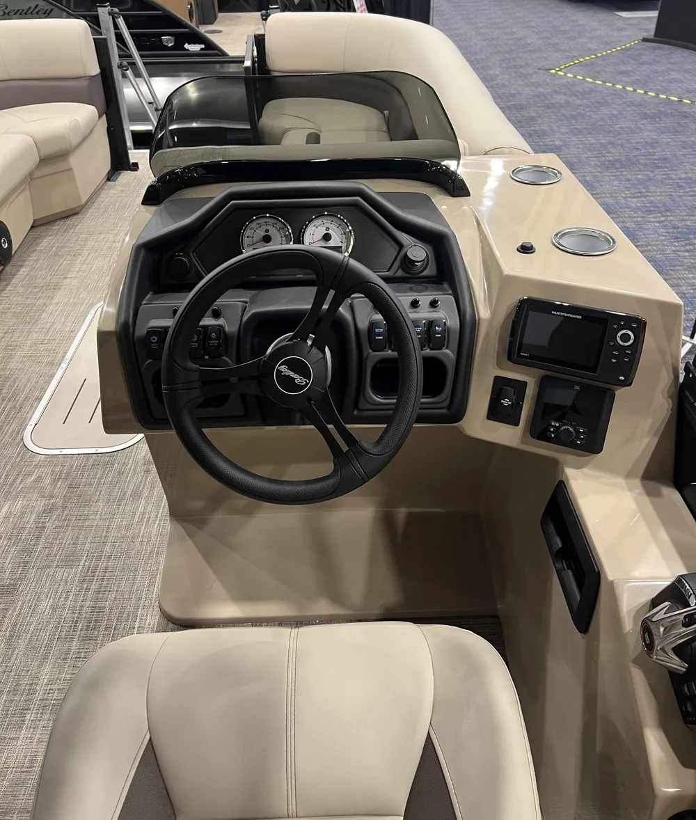 2026 Bentley Legacy 243 Swingback-3