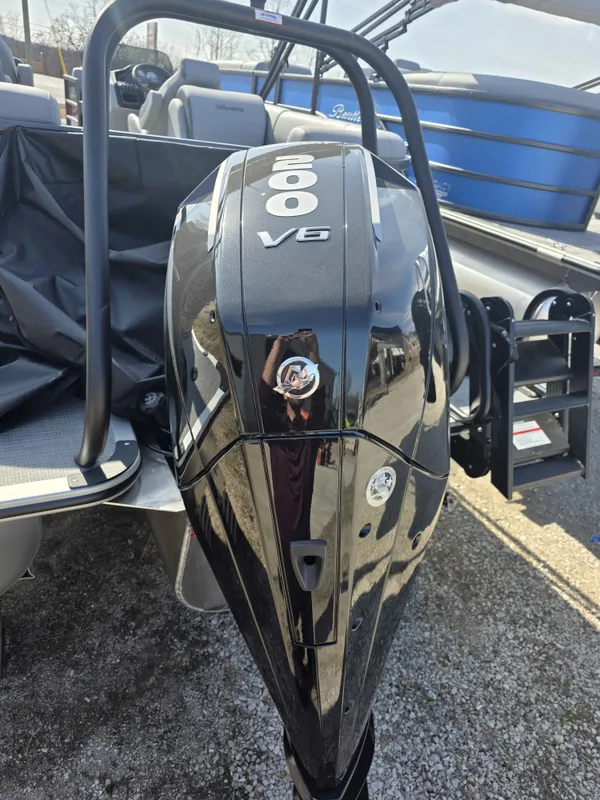 2026 Bentley 2026  Legacy 243 Navigator-5
