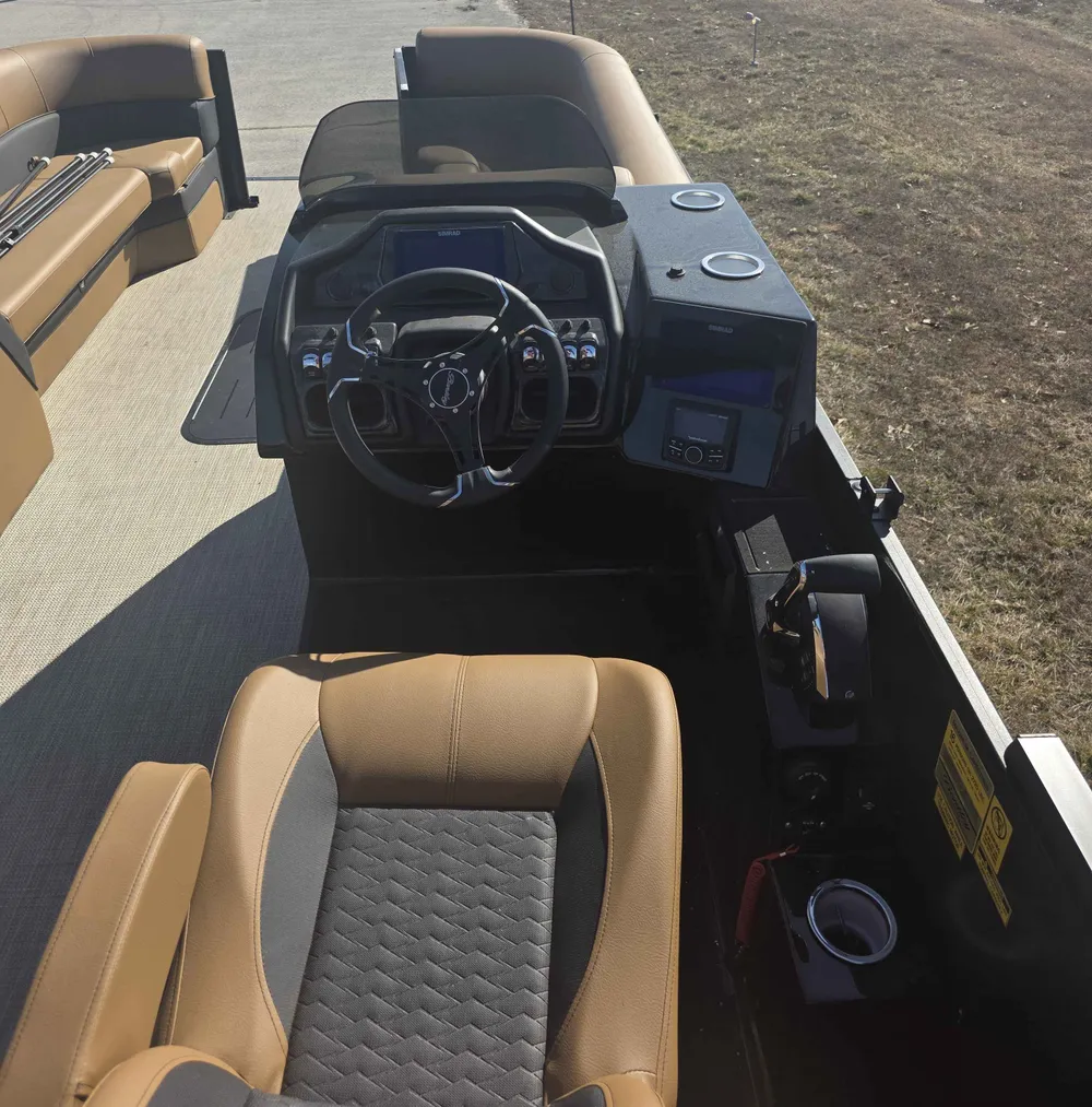 2026 Bentley Elite 253 DC Swingback-3