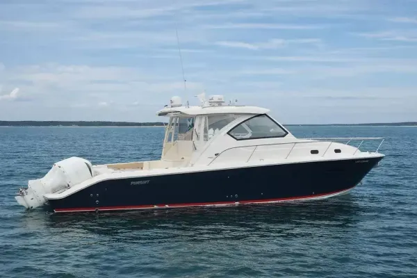 2017 Pursuit OS 355 detail image 1