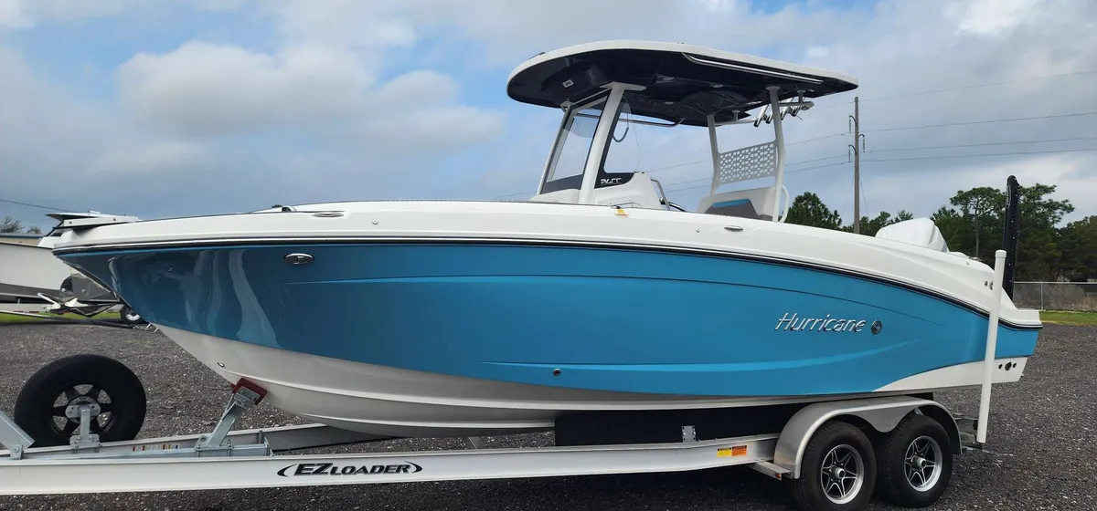 2025 Hurricane 24-CC COASTAL EDITION