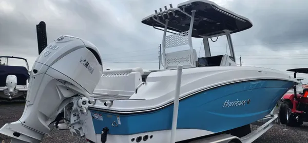 2025 Hurricane 24-CC COASTAL EDITION