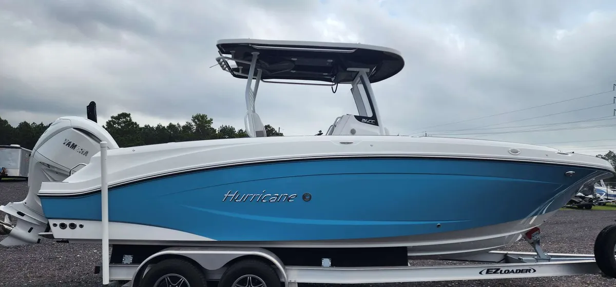 2025 Hurricane 24-CC COASTAL EDITION