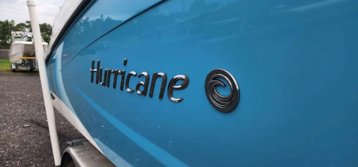 2025 Hurricane 24-CC COASTAL EDITION