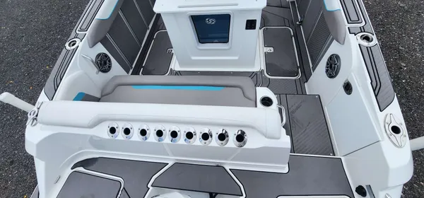 2025 Hurricane 24-CC COASTAL EDITION