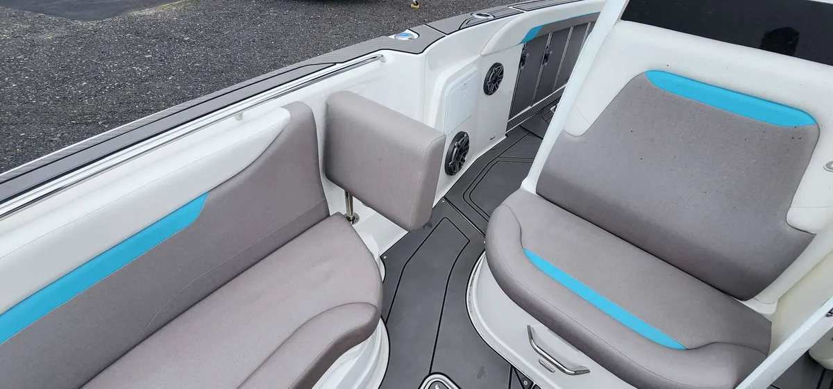 2025 Hurricane 24-CC COASTAL EDITION