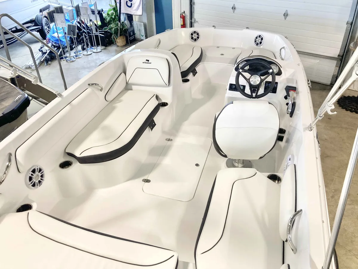 dummy-boat-img