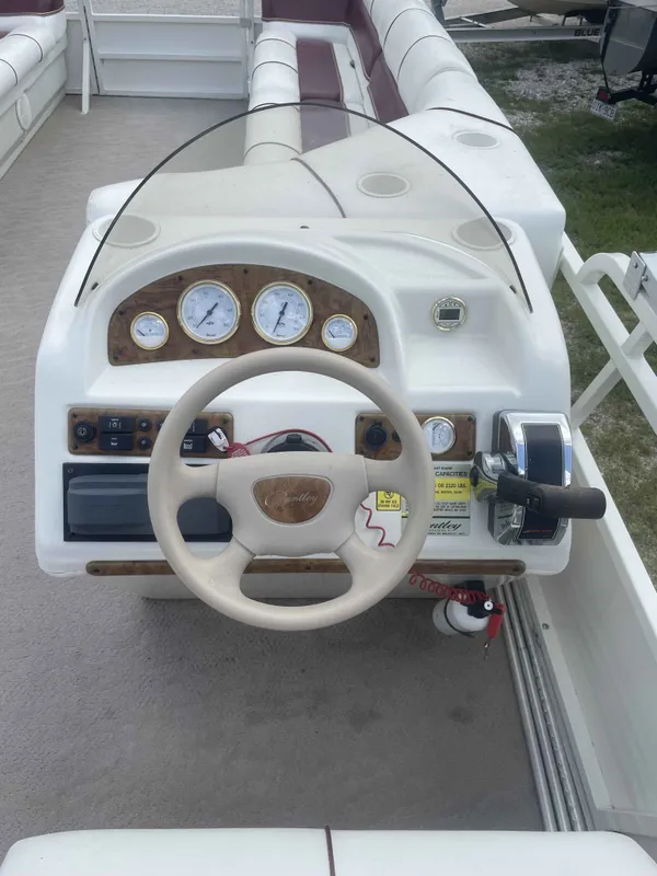 2007 Bentley 243 Cruise-5