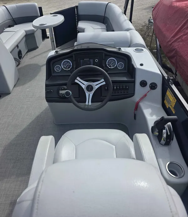 2023 Bentley 243 Navigator-3