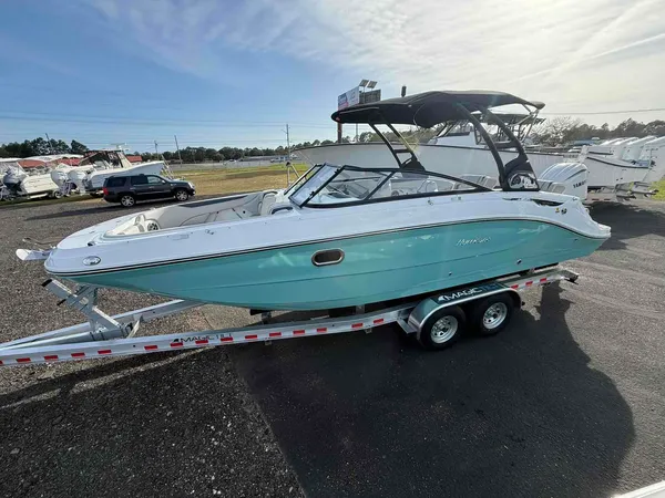 2026 Hurricane SunDeck SD 2600 OB