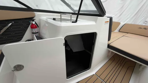 2026 Sea Ray SPX 210-19