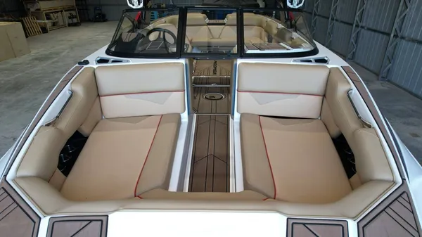 2020 Moomba Makai-13