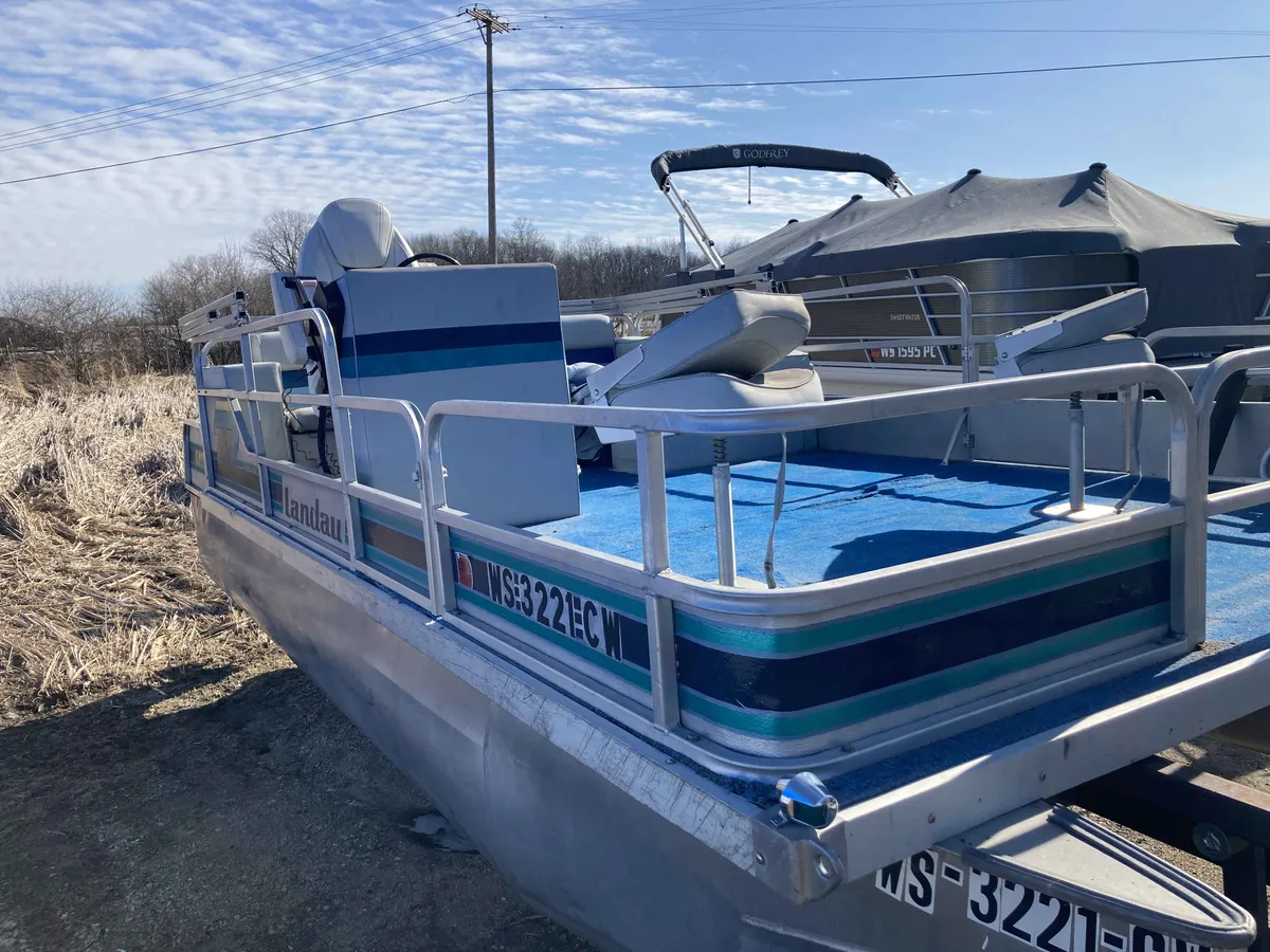 dummy-boat-img