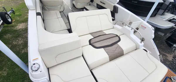 2018 Chaparral 287 SSX